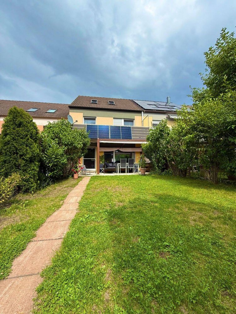 5 rooms Townhouse in Furth, Germany No. 227663