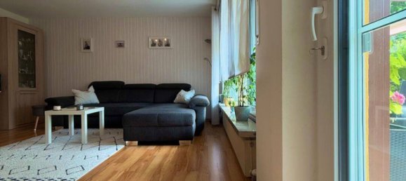 5 rooms Townhouse in Furth, Germany No. 227663 3