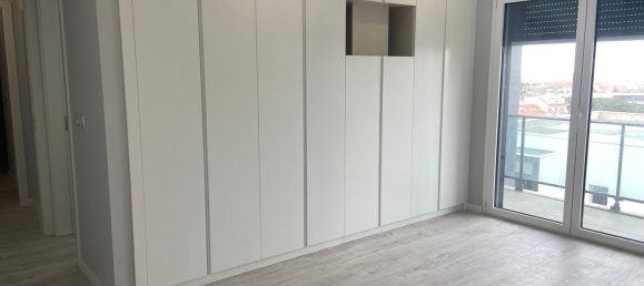 8 bedrooms House in Odivelas, Portugal No. 32096 31