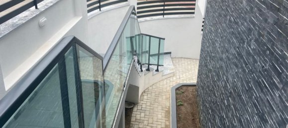 8 bedrooms House in Odivelas, Portugal No. 32096 14