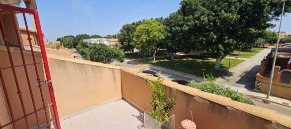 Moradia em banda T4 em Torre de la Horadada, Spain N.º 190759 11