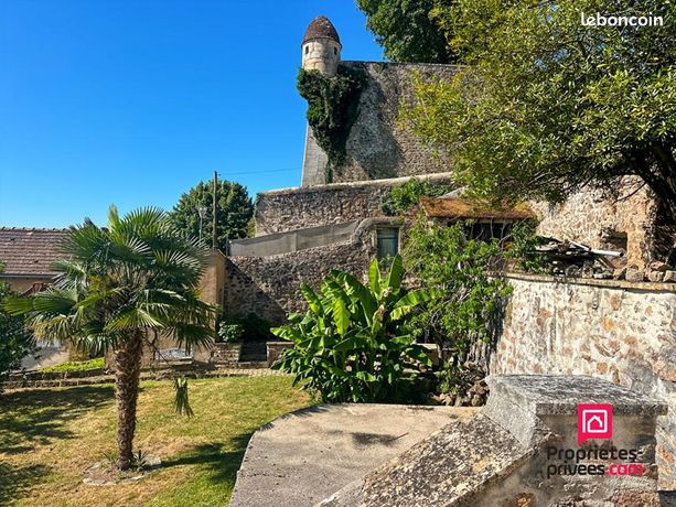 Casa de 2 dormitorios en Yonne, France No. 312397