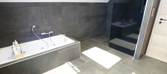 Casa de 5 dormitorios en Hangenbieten, France No. 87259 9