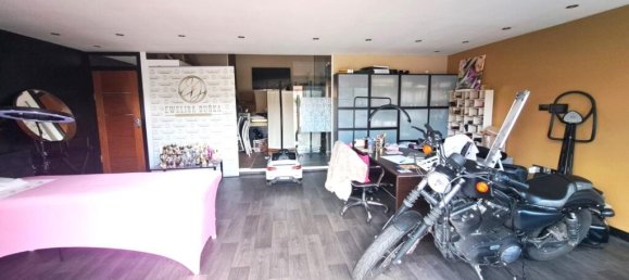 4 bedrooms Bungalow in Greenford, United Kingdom No. 13447 11