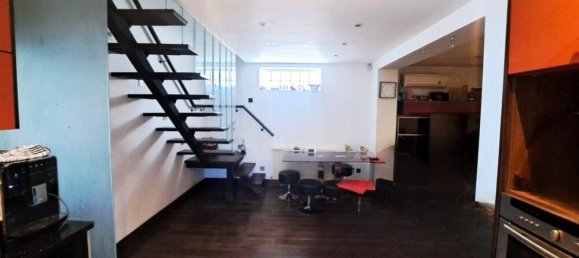 4 bedrooms Bungalow in Greenford, United Kingdom No. 13447 3