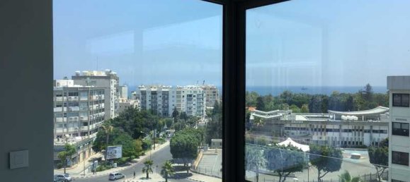 3 bedrooms Apartment in Limassol, Cyprus No. 11918 7