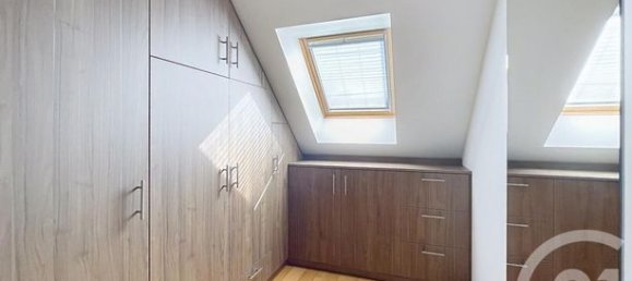 Casa de 3 dormitorios en Coudun, France No. 310261 12