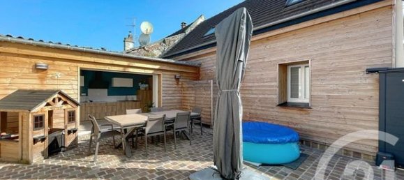 Casa de 3 dormitorios en Coudun, France No. 310261 17