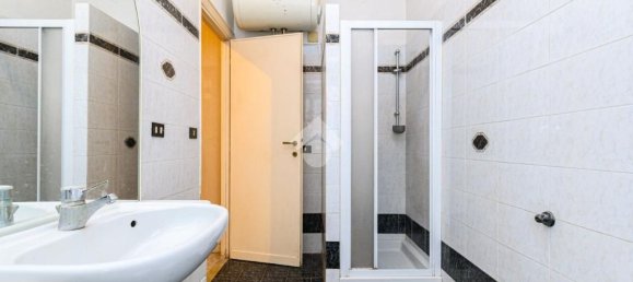 2-Zimmer Wohnung in Rome, Italy, Nr. 263225 15