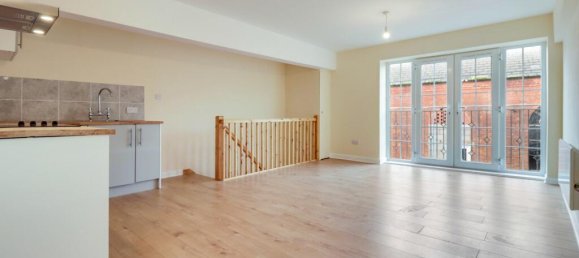 1 bedroom House in Exmouth, United Kingdom No. 13740 2