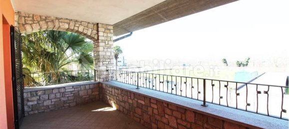 3 rooms Warehouse in Pontirolo Nuovo, Italy No. 52418 11