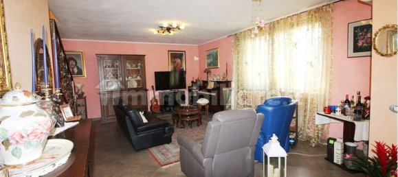 3 rooms Warehouse in Pontirolo Nuovo, Italy No. 52418 3