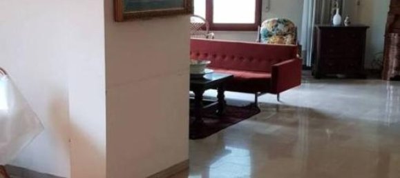 5 rooms Villa in Pordenone, Italy No. 37592 37