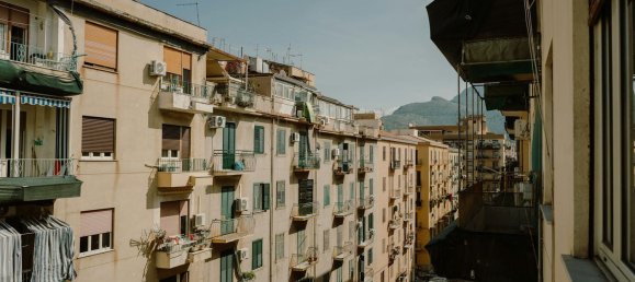 3غرفة شقة في Palermo, Italy رقم 52278 9