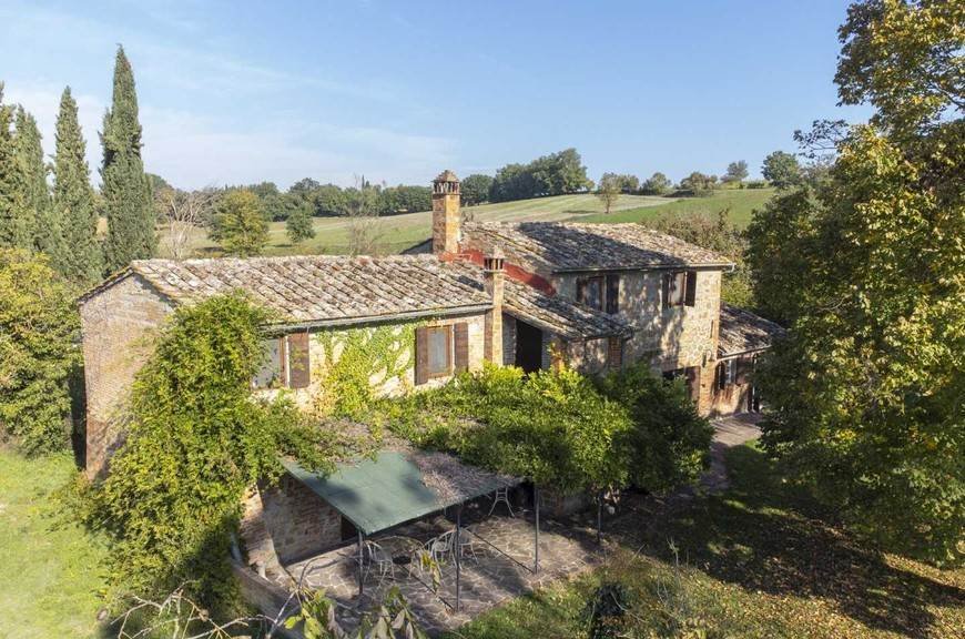 4 bedrooms House in Foiano della Chiana, Italy No. 228515