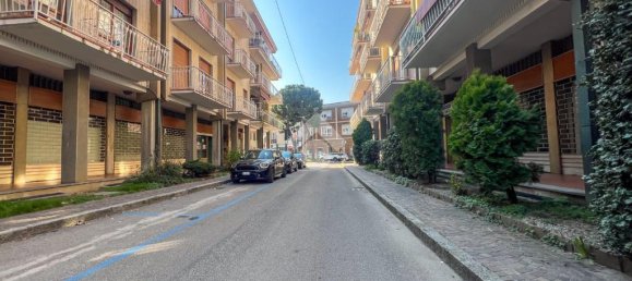 1 room Commercial property in Seveso, Italy No. 232553 19