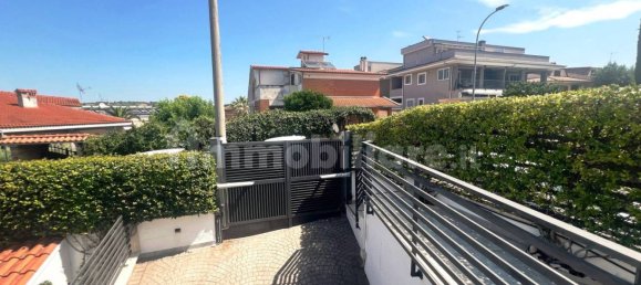 3 bedrooms Villa in Guidonia Montecelio, Italy No. 375263 18