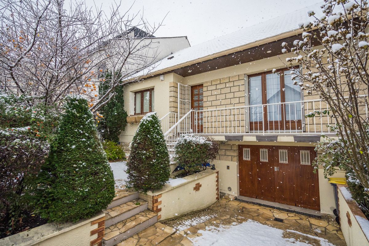 3 غرف نوم منزل في Livry-Gargan, France رقم 115227