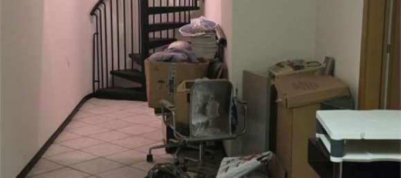 145m² Commercial property in Montebelluna, Italy No. 269958 7