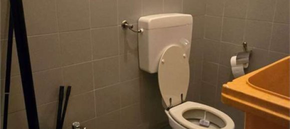 145m² Commercial property in Montebelluna, Italy No. 269958 6