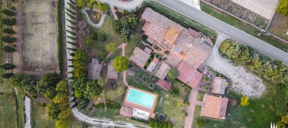 20 Schlafzimmer Haus in Castiglione del Lago, Italy, Nr. 53672 46