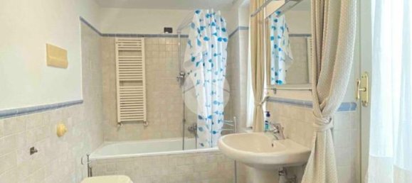 3 rooms Apartment in Brescia, Italy No. 13739 22