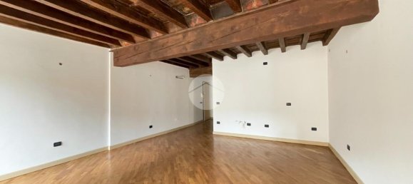 3 rooms Apartment in Brescia, Italy No. 13739 5