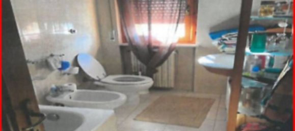 4غرفة شقة في Penne, Italy رقم 93521 7