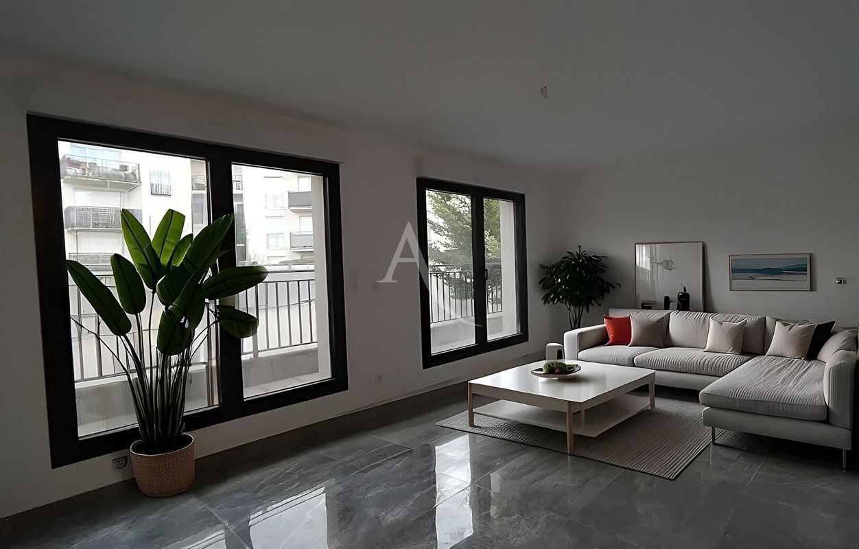 2 bedrooms Apartment in Noisy-le-Grand, France No. 165752