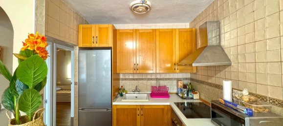 Bungalow de 3 dormitorios en Torrevieja, Spain No. 181594 3