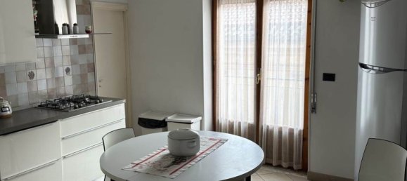 5 rooms Apartment in Cava de' Tirreni, Italy No. 229962 11