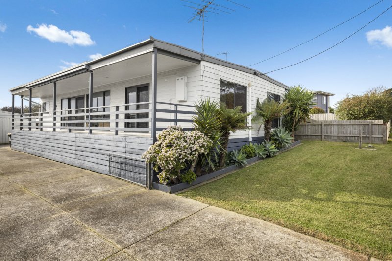 4 chambres Maison à Coronet Bay, Australia No. 557