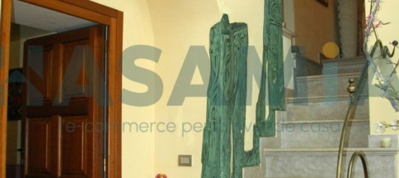 8 bedrooms House in Campobasso, Italy No. 363864 6