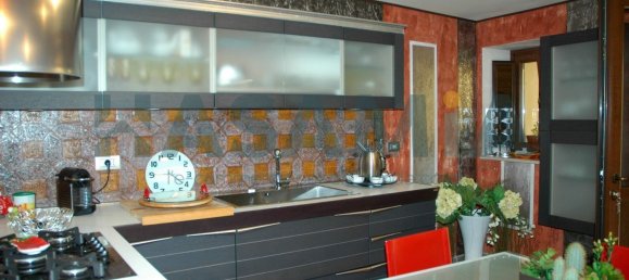 8 bedrooms House in Campobasso, Italy No. 363864 16