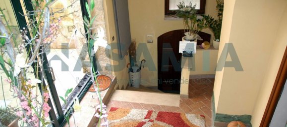 8 bedrooms House in Campobasso, Italy No. 363864 5
