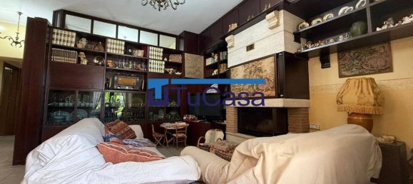 3 bedrooms Apartment in Parete, Italy No. 330223 11