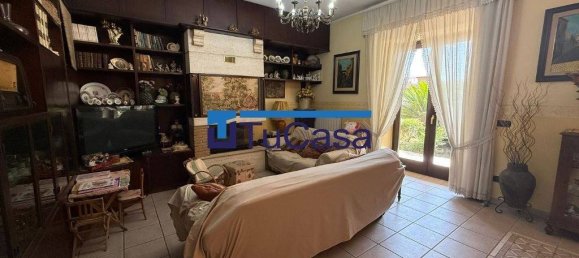 3 bedrooms Apartment in Parete, Italy No. 330223 14