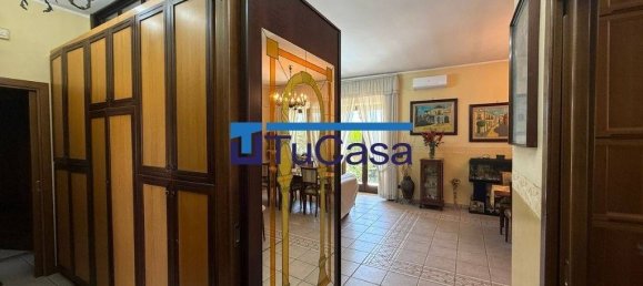 3 bedrooms Apartment in Parete, Italy No. 330223 15