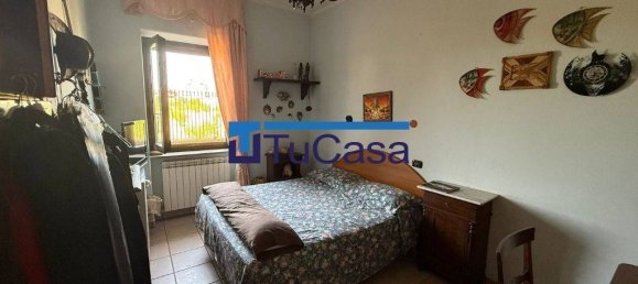 3 bedrooms Apartment in Parete, Italy No. 330223 18