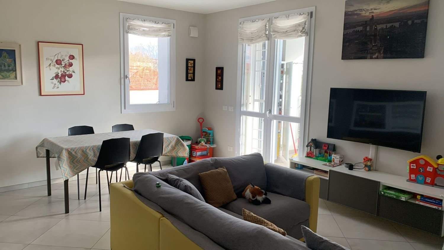 Квартира с 4 комнатами в Маранелло, Италия № 218677