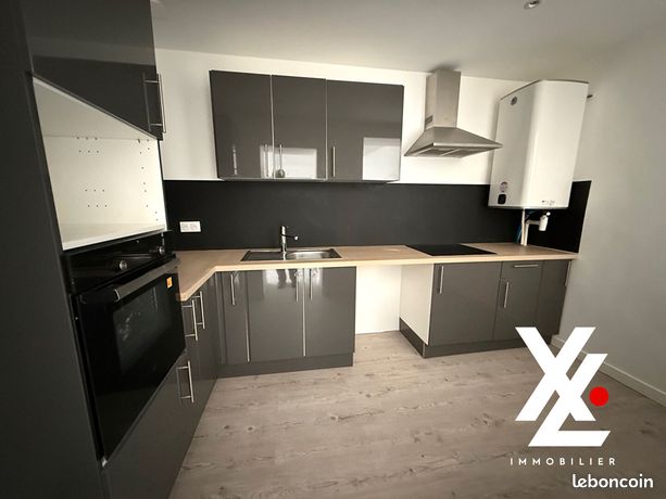 Квартира с 3 спальнями в Нанси, Франция № 306315