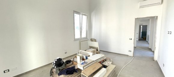 4-Zimmer Doppelhaus in Palermo, Italy, Nr. 44993 32
