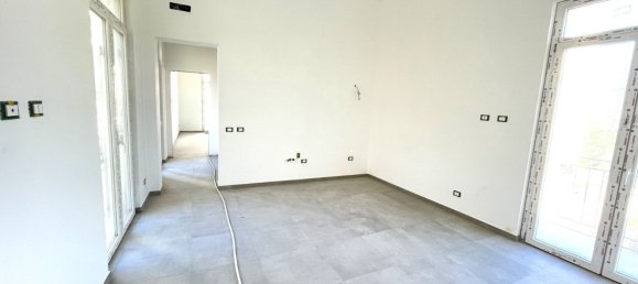 4-Zimmer Doppelhaus in Palermo, Italy, Nr. 44993 36