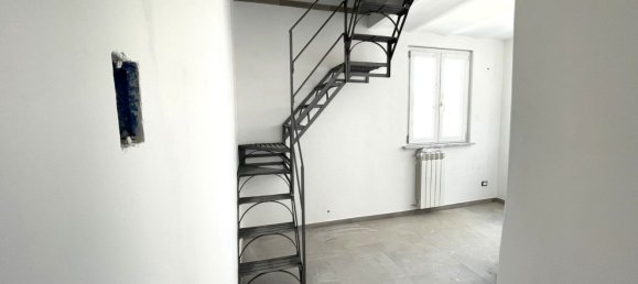 4-Zimmer Doppelhaus in Palermo, Italy, Nr. 44993 38