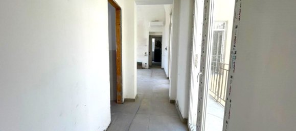 4-Zimmer Doppelhaus in Palermo, Italy, Nr. 44993 7