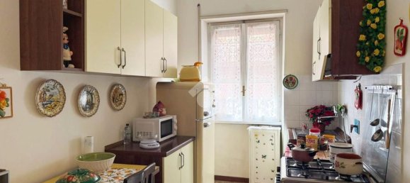 3 rooms Apartment in Rome, Italy No. 268988 15