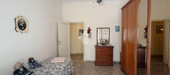 3 rooms Apartment in Rome, Italy No. 268988 6