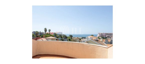 5 bedrooms Villa in Cascais, Portugal No. 106093 13