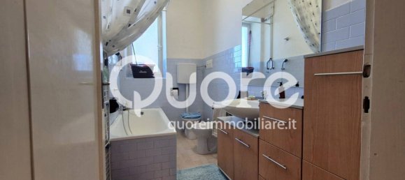 3 bedrooms Apartment in Udine, Italy No. 376811 14