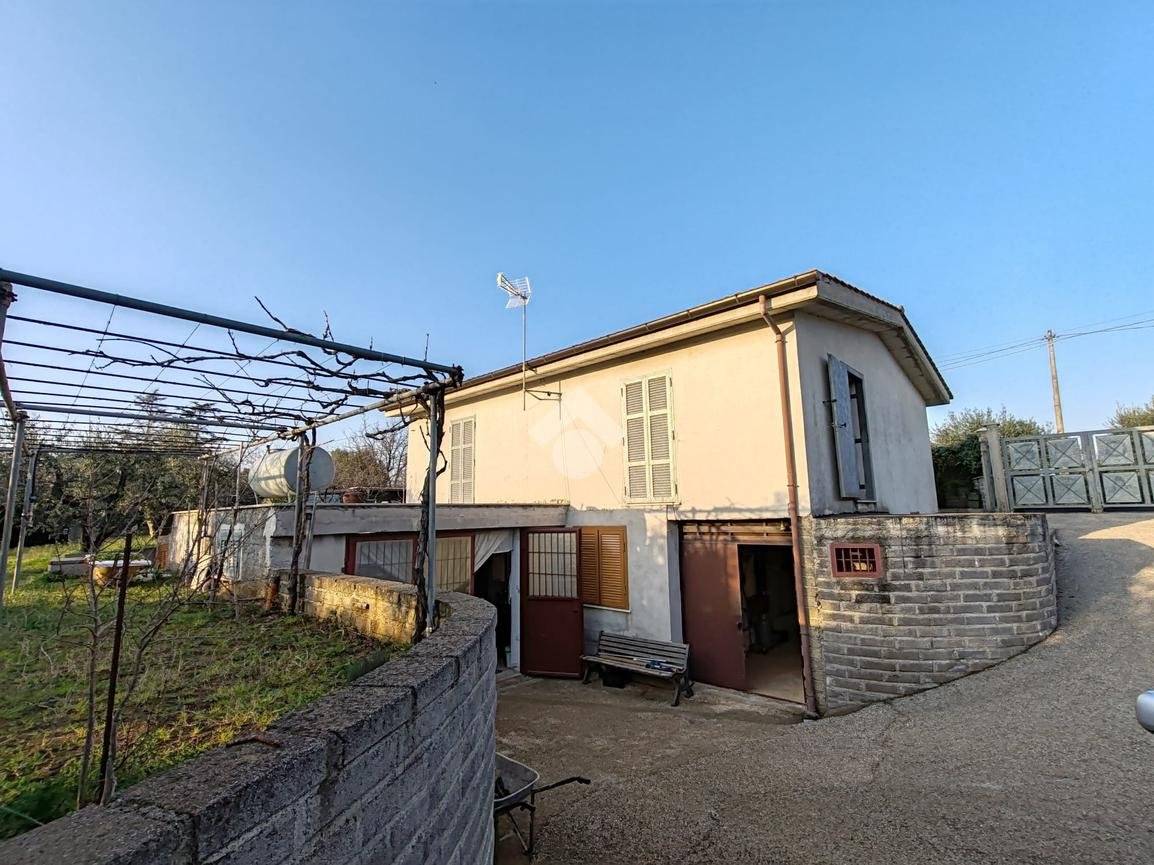 Вилла с 1 спальней в Галликано нель Лацио, Италия № 124670